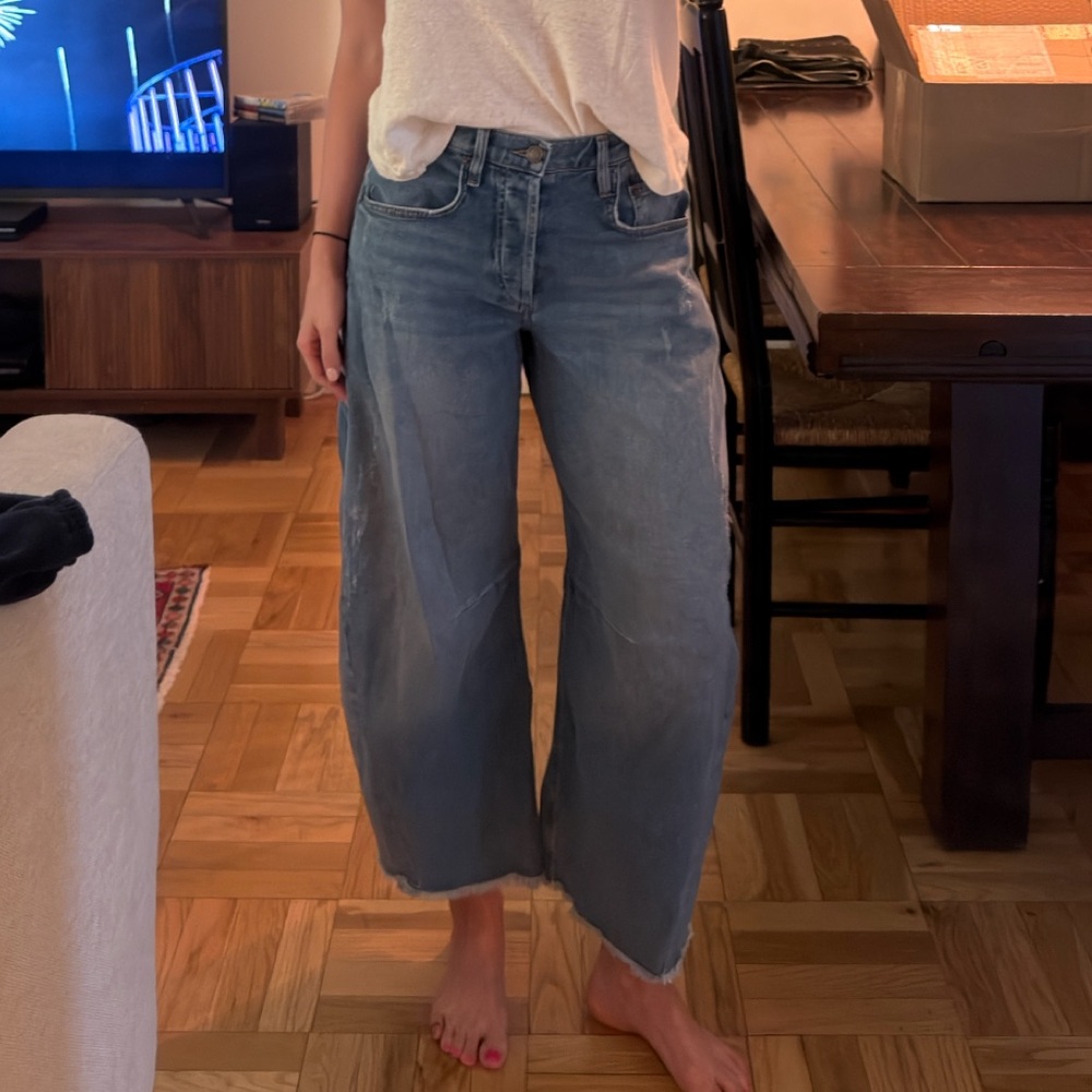 Ruti Barrel Women's Jeans in Light Blue